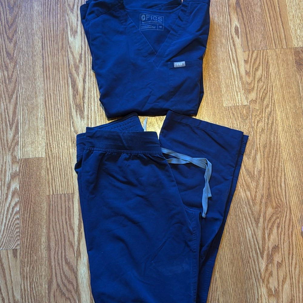 Figs Scrubs Set